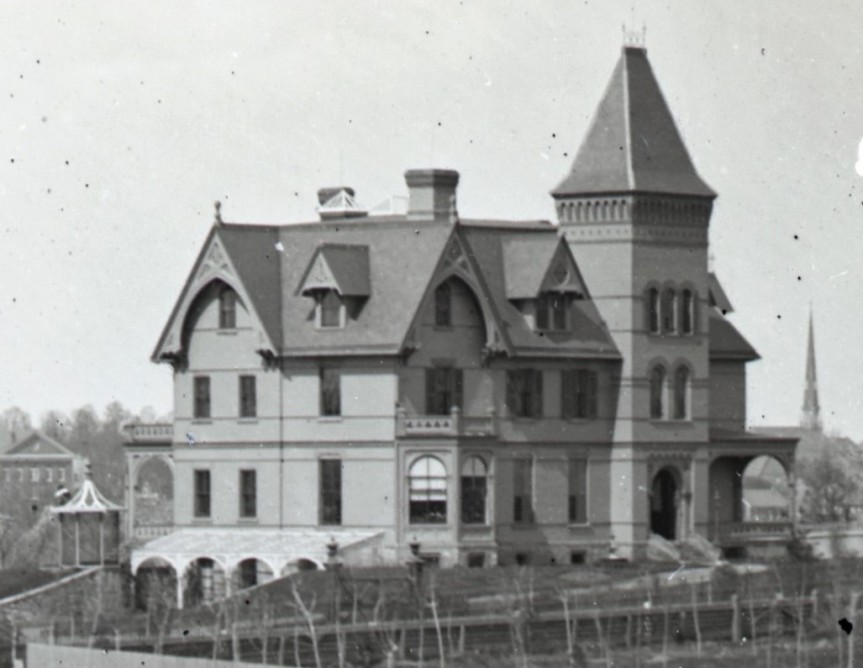 The Linderman/Schwab Mansion